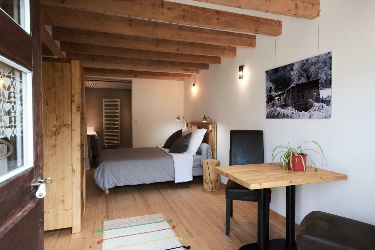 Bed and Breakfast La Foyère à La Plagne Extérieur photo